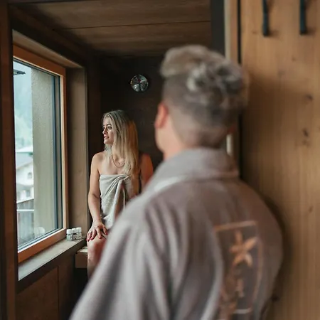 Apartmanhotel Private Homes Alpin 4*