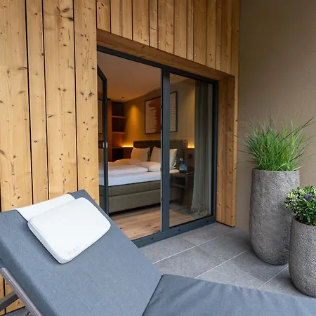 Apartmanhotel Private Homes Alpin 4*