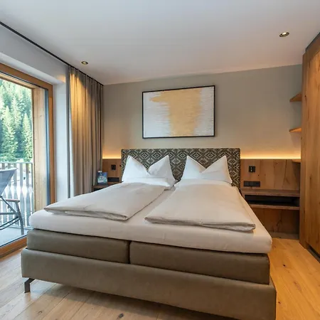 Apartmanhotel Private Homes Alpin 4*