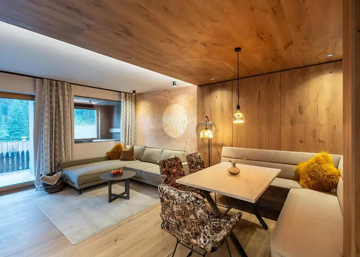 Private Homes Alpin Apartmanhotel Tux