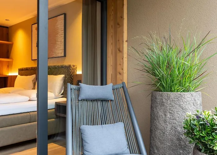 Private Homes Alpin Aparthotel 4*